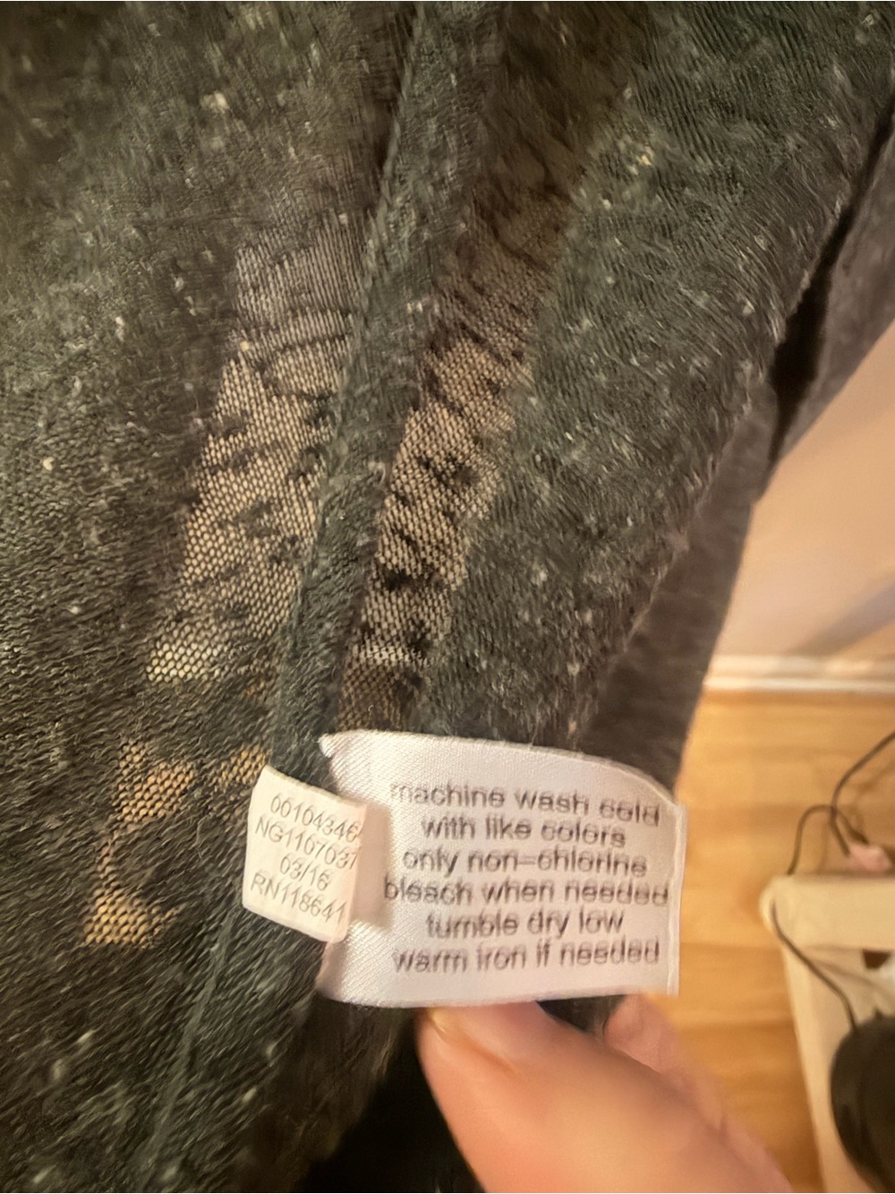 Sweater Subcategory Identification - Picture 3 of 4
